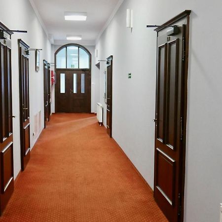 Staromiejski Piwowar Hotel Legnica Esterno foto