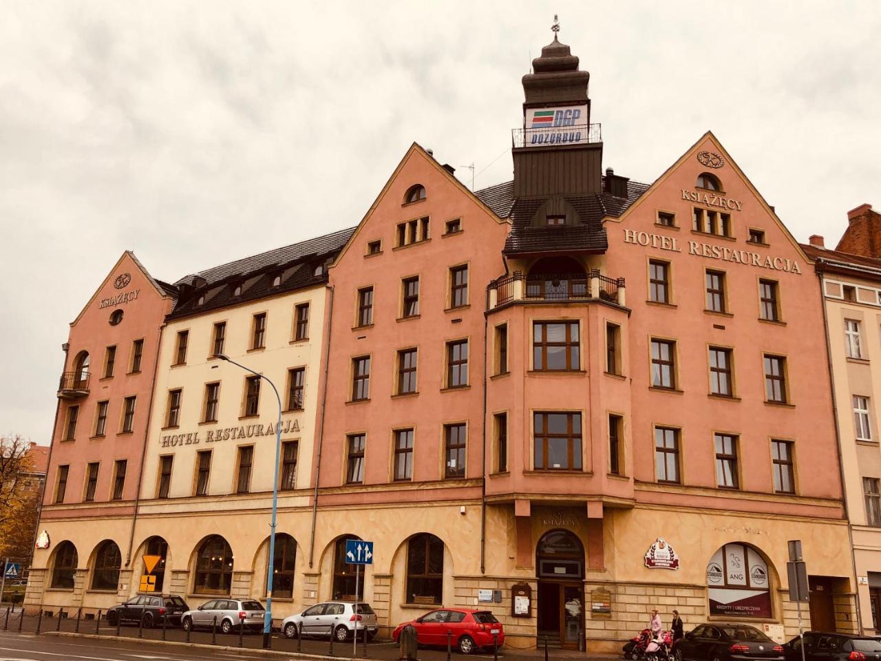 Staromiejski Piwowar Hotel Legnica Esterno foto